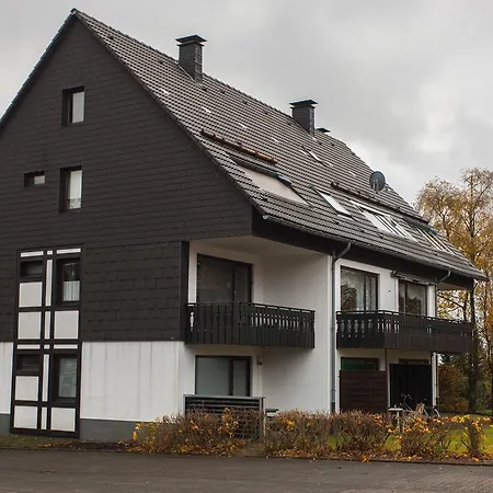 Dr. Suren-strasse 13-4 Apartment *
