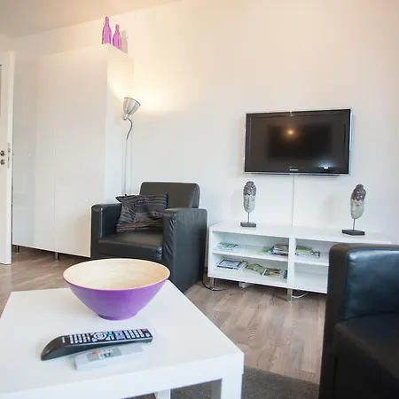 شقة Welcome In - Met Parking & Skiberging, Terras, Gelegen *